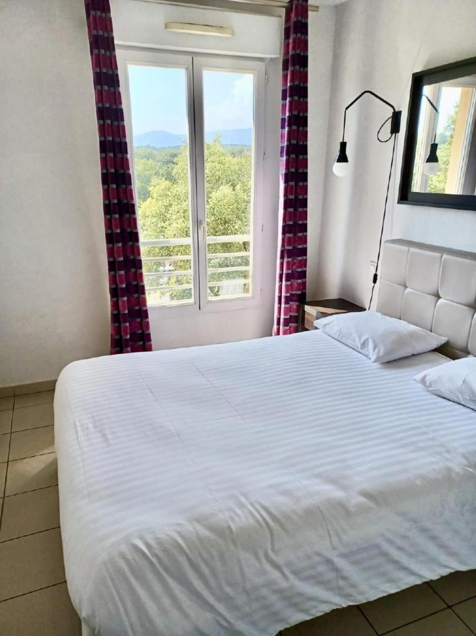 Nemea Appart Hotel Green Side Biot Sophia Antipolis Экстерьер фото